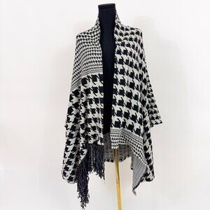 MANILA GRACE DENIM HOUNDSTOOTH PONCHO BOLERO SWEATER WITH FRINGE HEM